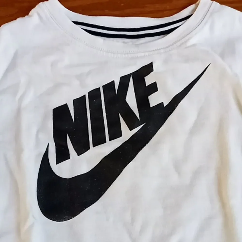 Nike short sleeve